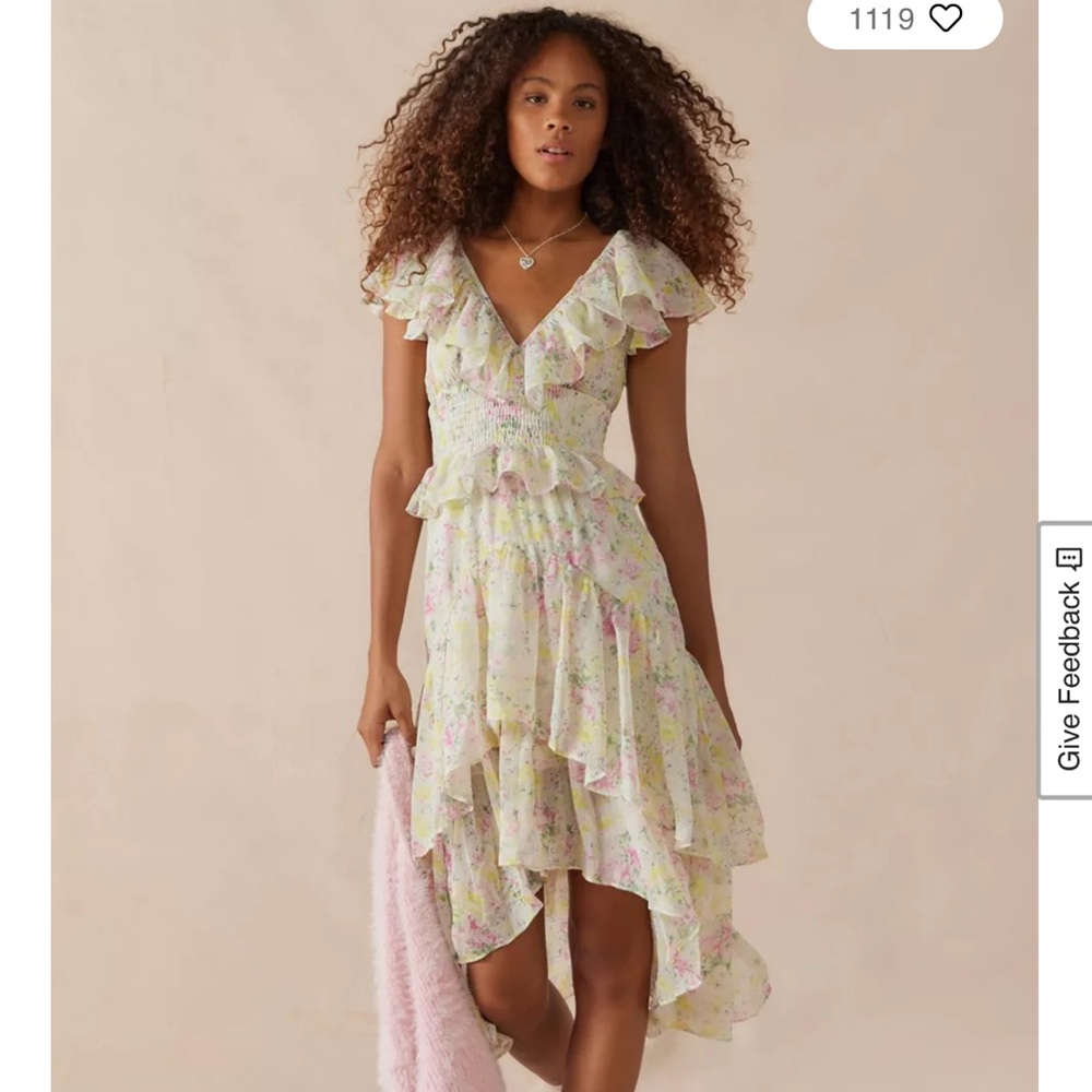 En Saison Pastel Yellow Floral Ruffle High-Low Dress. spring 🌷
